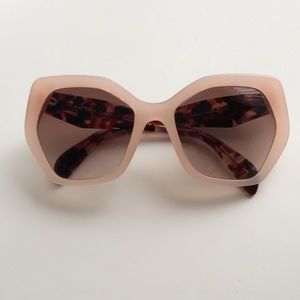 PRADA /NWOT/ geometric sunglasses !!HP!!
